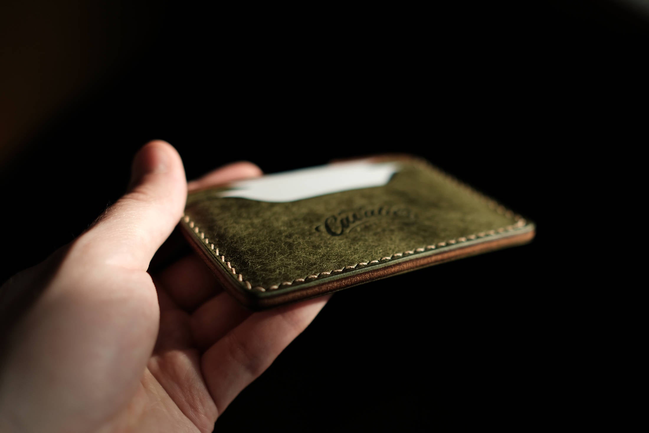 The Minimalist (4 Card Slots) - Cavalier Goods Co.