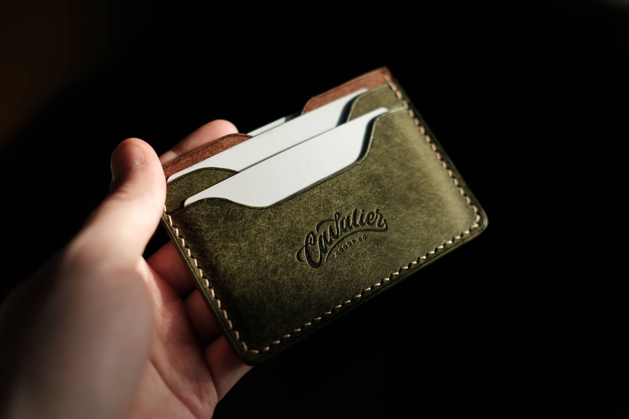 The Minimalist (4 Card Slots) - Cavalier Goods Co.